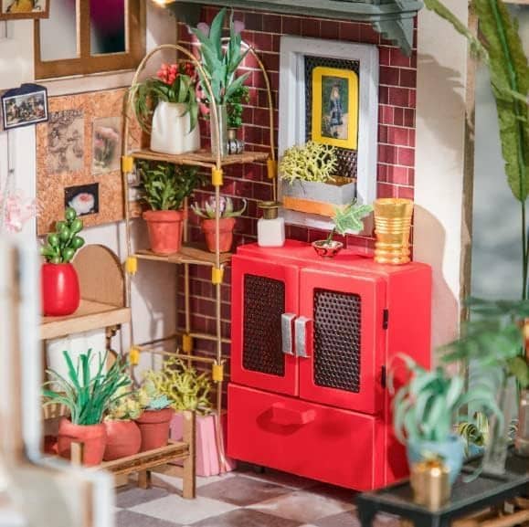 Rolife Emily’s Flower Shop Miniature House – DIY Wooden Kit