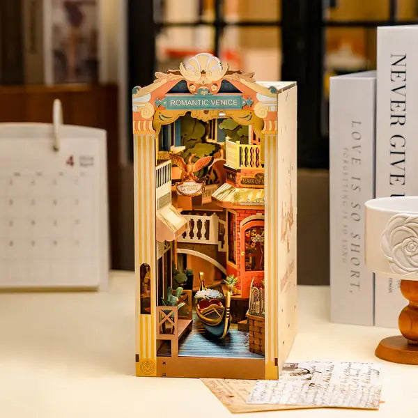 ROBOTIME Romantic Venice Book Nook Kit – DIY 3D Wooden Puzzle