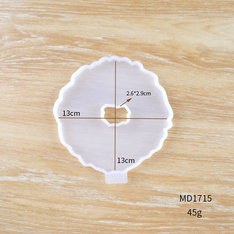 Silicone mold for making a Crystal Resin Coaster, measuring 13 cm in diameter for crafting enthusiasts
