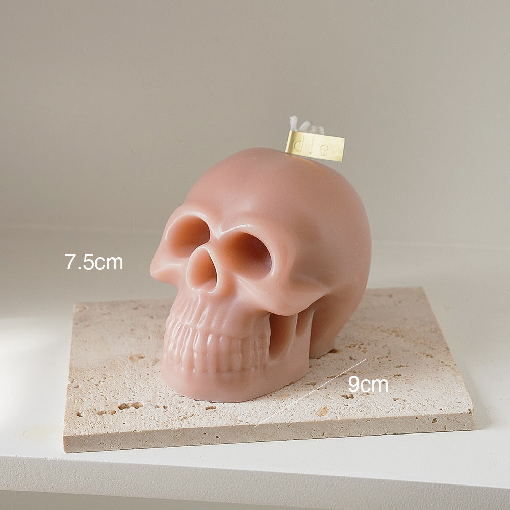 Skull Scented Candle from Arts And More, 9cm long and 7.5cm high for decorative appeal