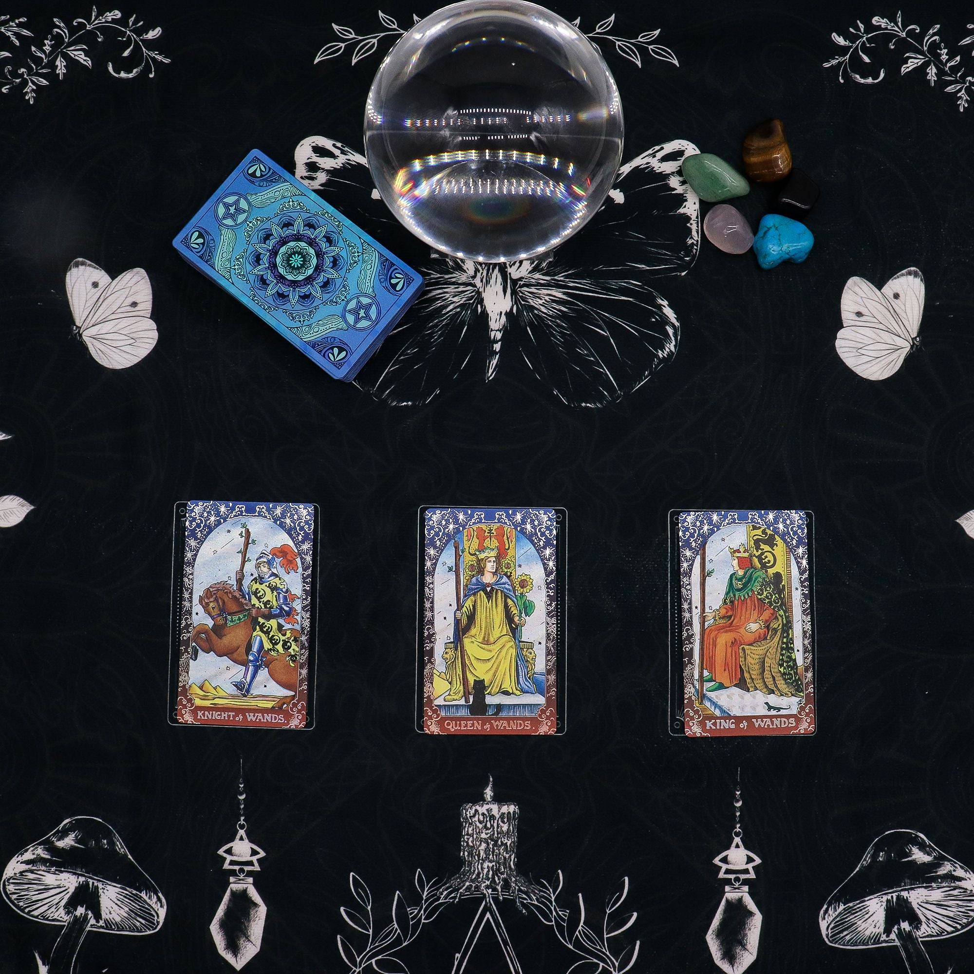 Tarot Reading Cloth - Ancient Witch with mystical design for tarot card readings