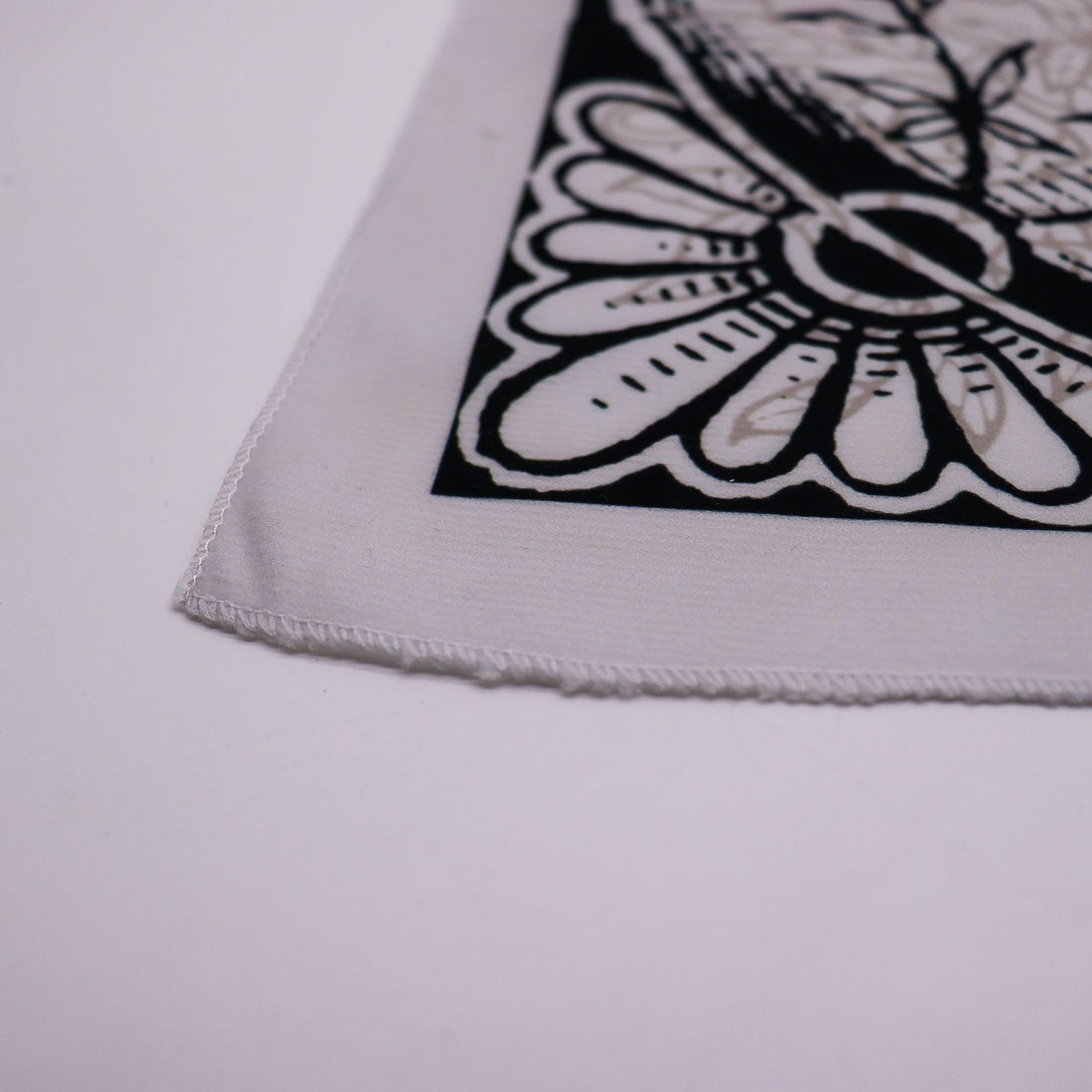 Tarot Reading Cloth - Tree of Life design in soft fabric for tarot card readings