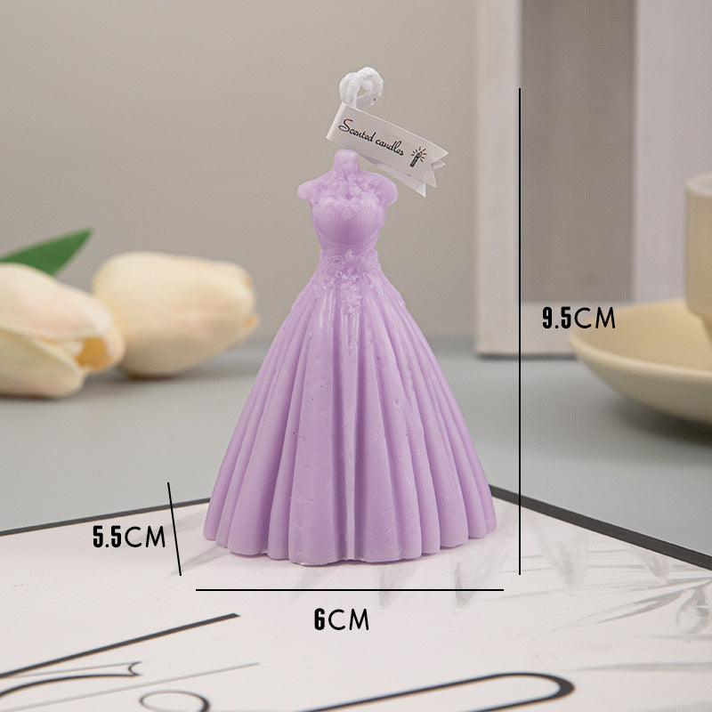 Lavender Wedding Candles in Dress Shape for Elegant Wedding Decorations